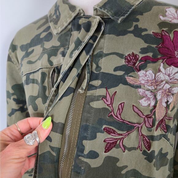 Lane Bryant EUC camo floral full zip embroidered cotton jacket 14/16 green pink - Picture 10 of 17